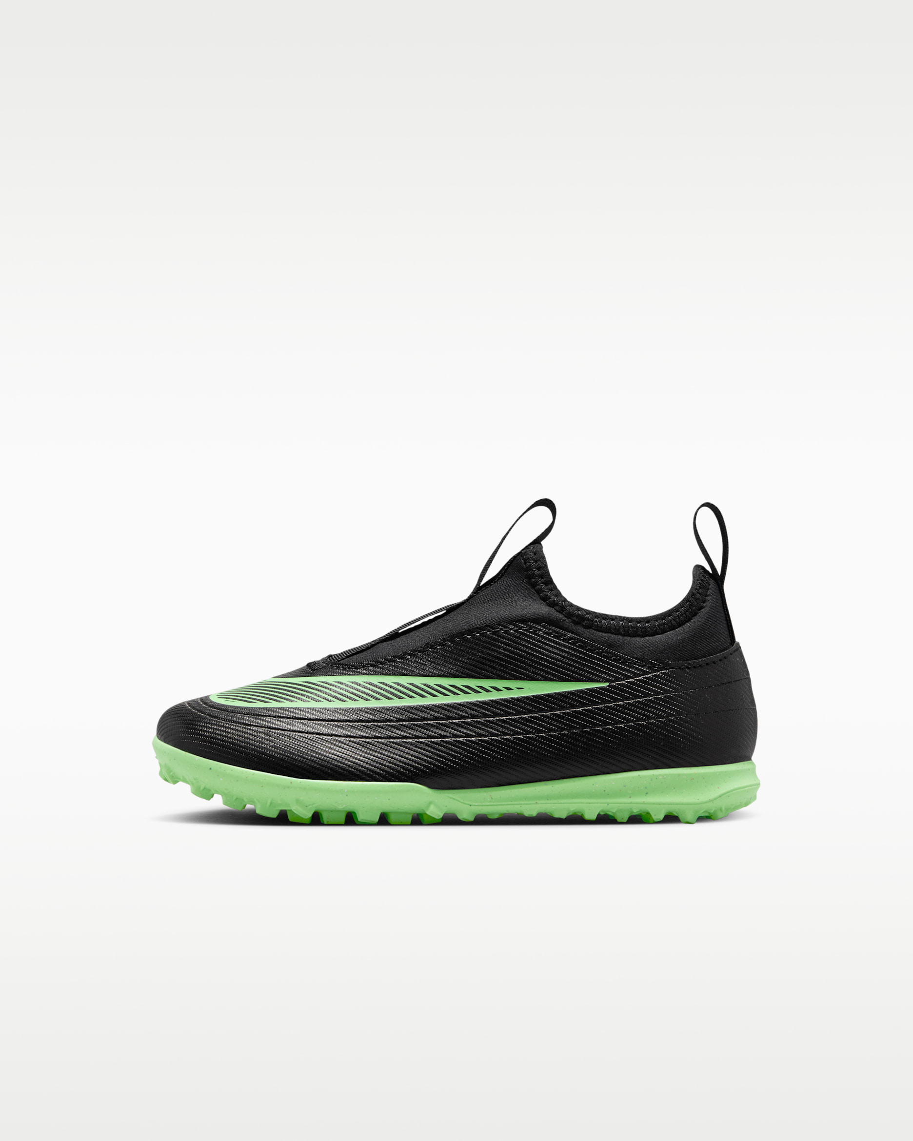 Nike Jr. Mercurial Vapor 17 Club Little Kids' Turf Low-Top Soccer